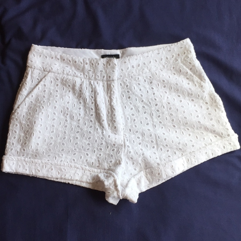 NWOT Stoosh Lace Cotton Shorts Size 7
